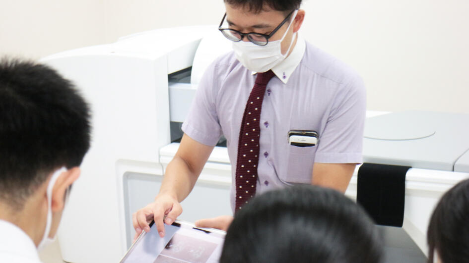 医学部専門予備校YMSの生徒さんが見学に訪れました！
