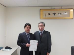 新しい教授が就任しました